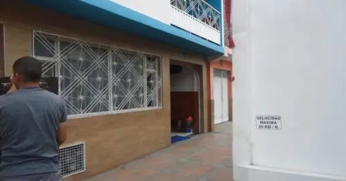 TIENDA DE BARRIO  CARRERA 19 TIENDA DE BARRIO  CARRERA 19